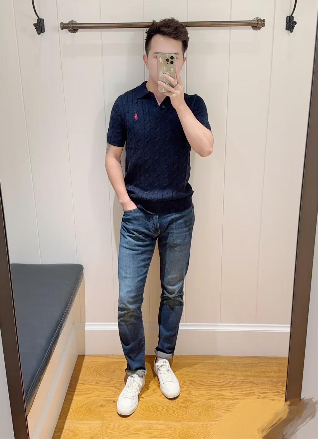 Elite Short-Sleeve Sweater – Timeless Style & Unmatched Comfort