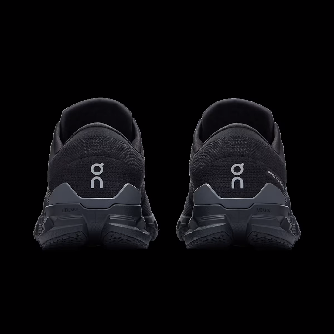 Cloud X 4 M Versatile Training Sneakers