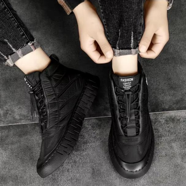 Winter Sport Boots for Men – Casual Comfort and Style