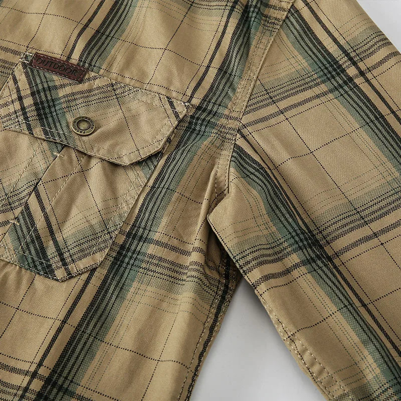 Camisa de algodão xadrez UrbanEase™ – Edição Primavera e Outono