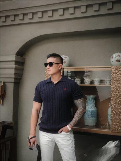 Camisola Elite de Manga Curta – Estilo Intemporal e Conforto Incomparável
